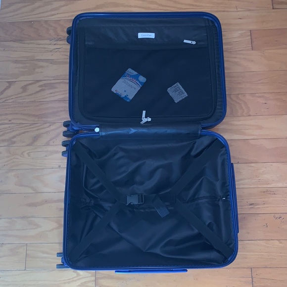 Calvin Klein Royal Blue Hard-Case 20” Carry-On - Picture 12 of 17